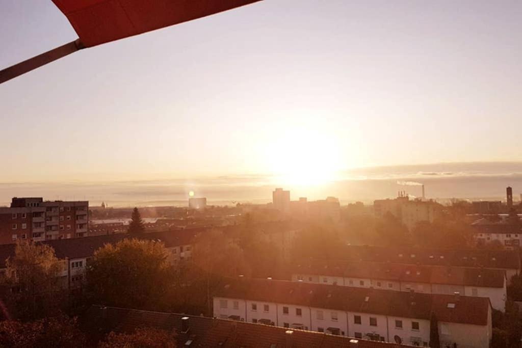 Ferienwohnung Penthouse Michelangelo GreatView, WiFi&Netflix Schweinfurt Exterior foto