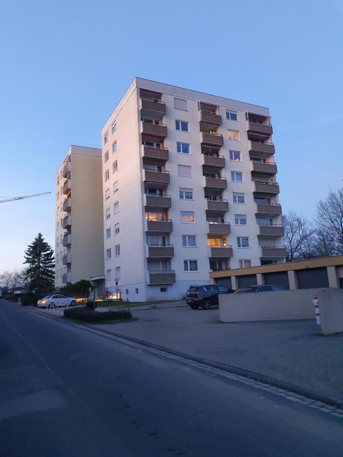 Ferienwohnung Penthouse Michelangelo GreatView, WiFi&Netflix Schweinfurt Exterior foto